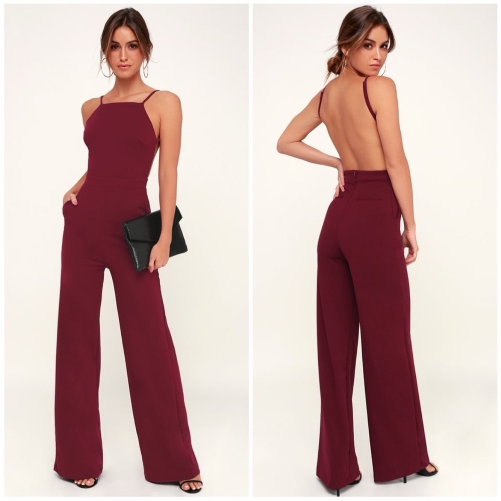 LULU’S Something To Behold Burgundy Jumpsuit Open Back Woman’s Size Medium NWT